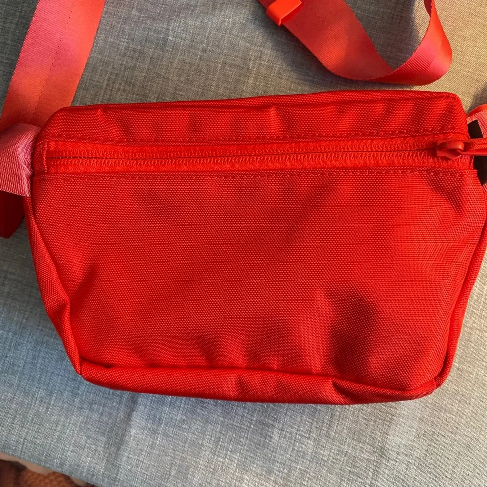Baboon To The Moon Red Cordura Nylon Fanny Pack Cross Body Adjustable Strap - Picture 2 of 9